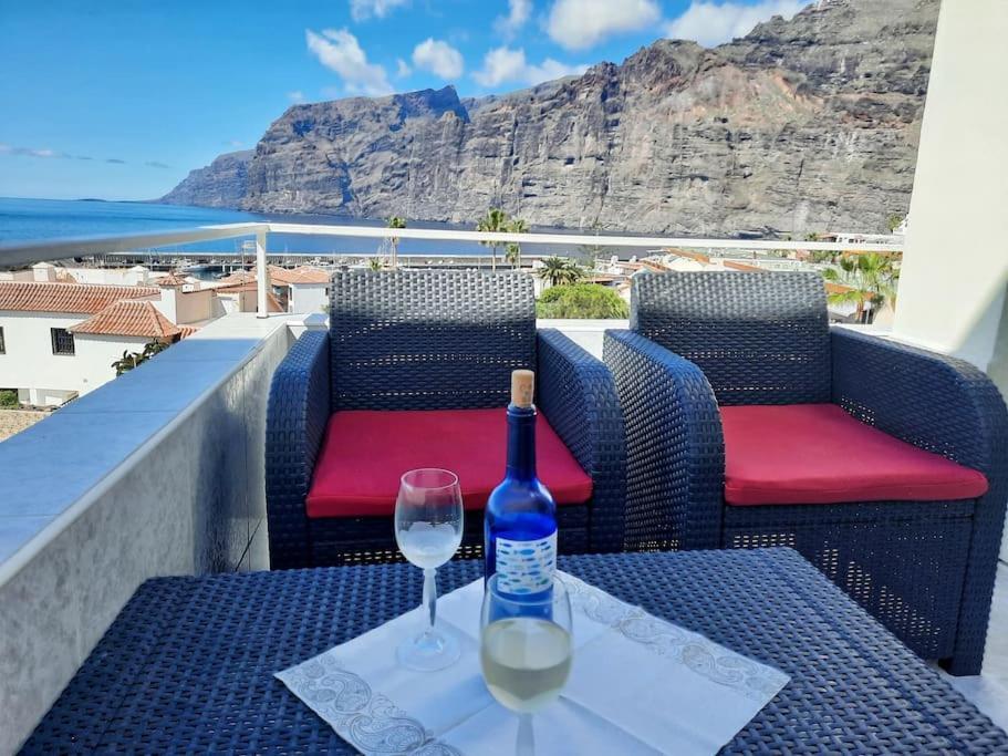Amazing View Los Gigantes & La Gomera Leilighet Acantilado de los Gigantes Eksteriør bilde