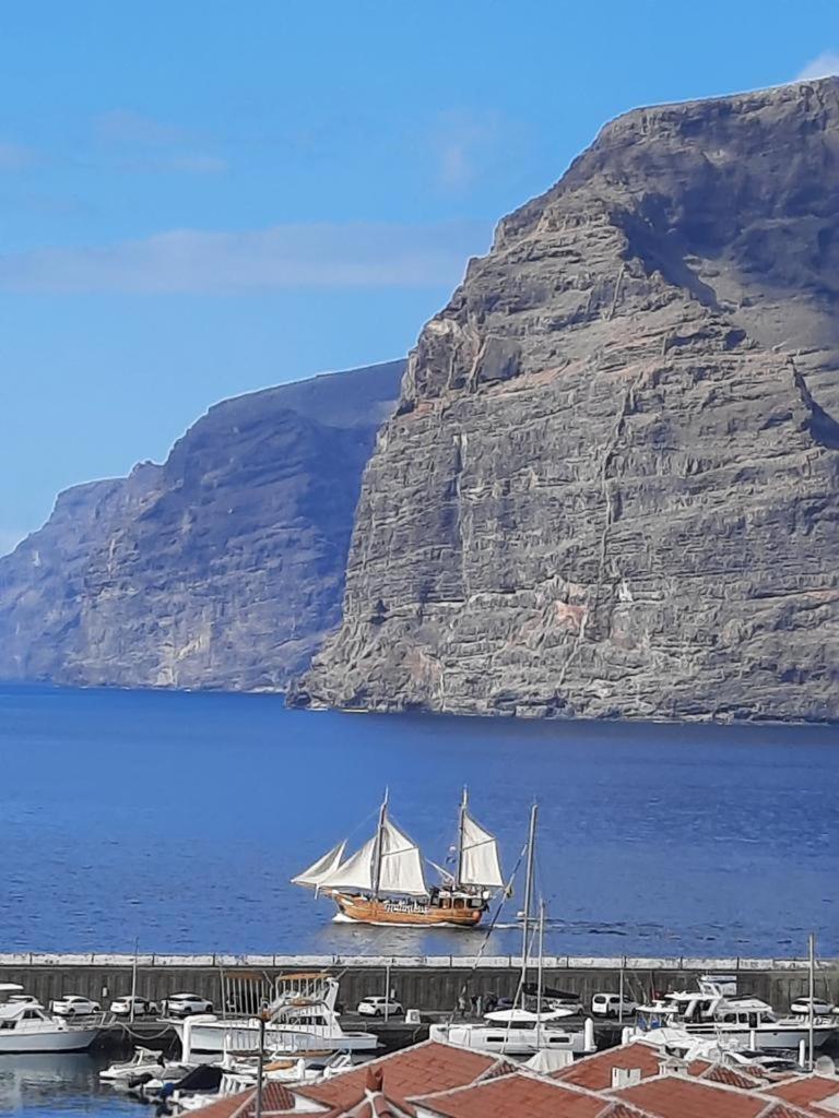 Amazing View Los Gigantes & La Gomera Leilighet Acantilado de los Gigantes Eksteriør bilde